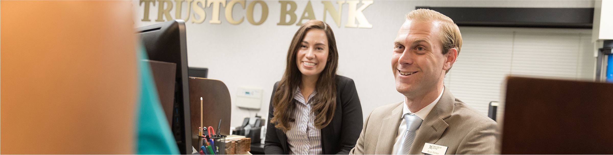 Bank staffs explicate how to manage a checking account